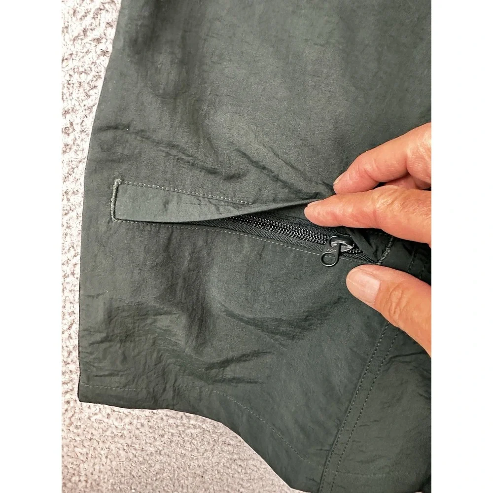 Cabela's World Wide Sportsman Men's DuPont Supplex Nylon Fishing Shorts L Green